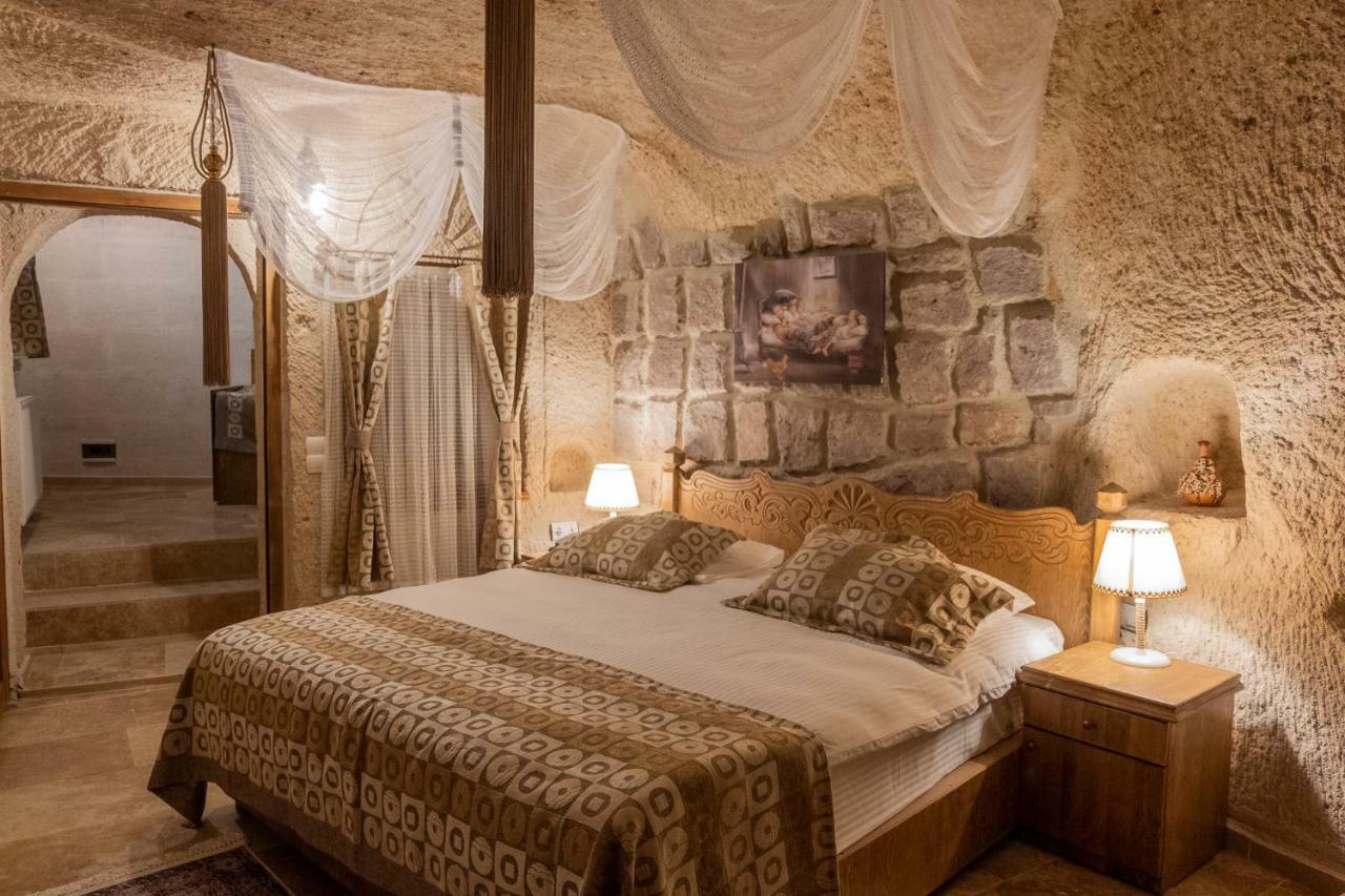Grand Elite Cave 2*